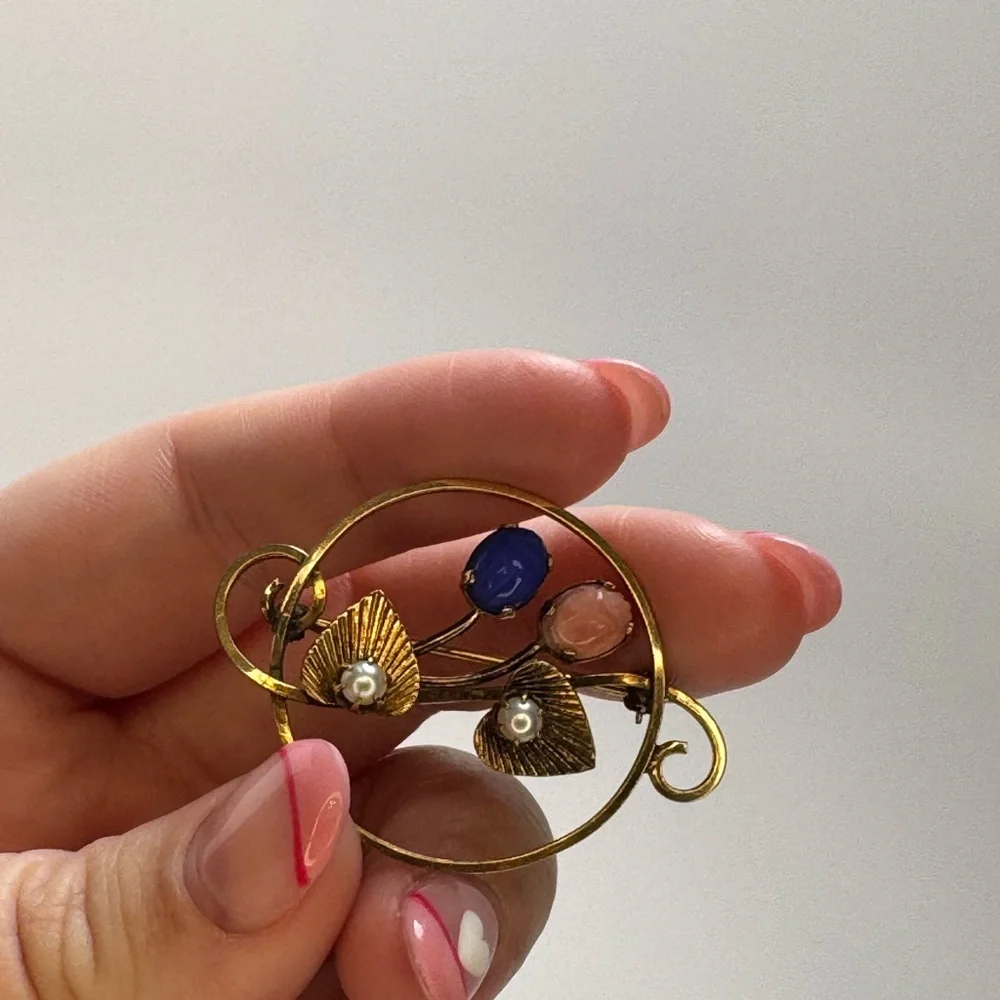 Antique 12 Karat Gold Filled Brooch Blue & Pink Stones w/Gold Leaves